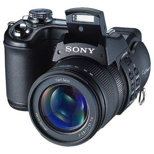 Sony DSC-F828 Camera Bundle from only R2000!!!